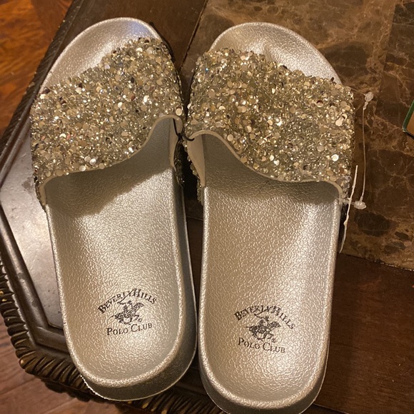 Slide - Picture 2 of 4